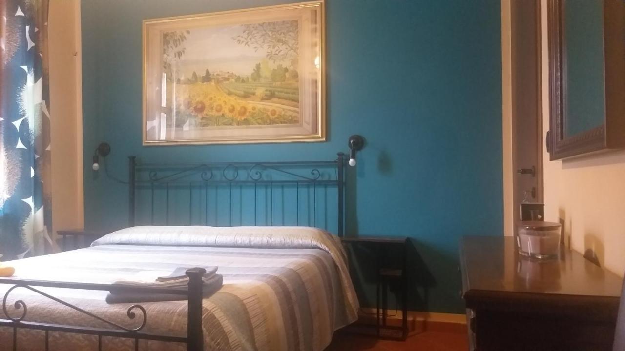Bed and Breakfast Mosci'S Bed & Beer San Damiano dʼAsti Exterior foto