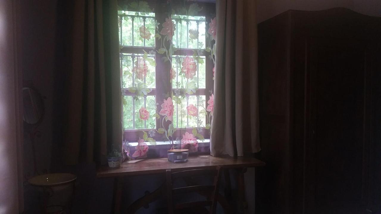Bed and Breakfast Mosci'S Bed & Beer San Damiano dʼAsti Exterior foto
