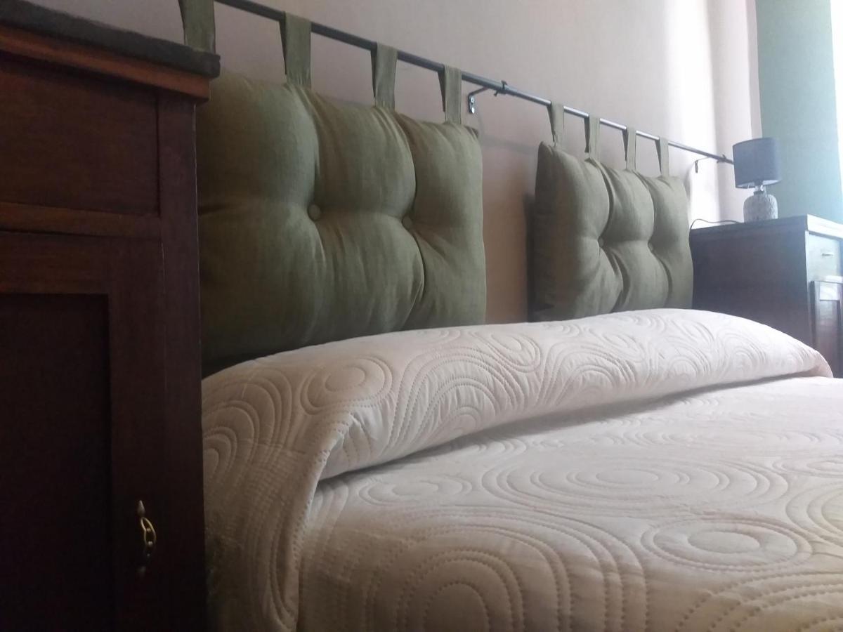 Bed and Breakfast Mosci'S Bed & Beer San Damiano dʼAsti Exterior foto